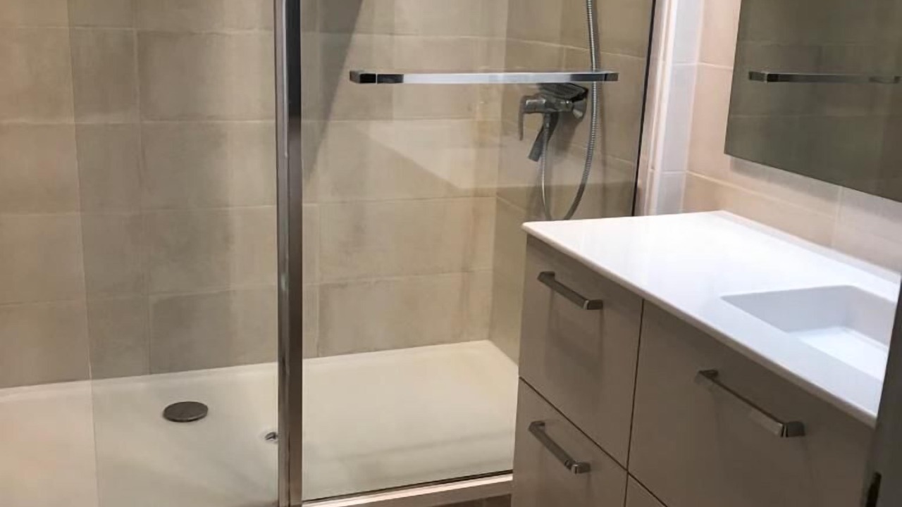 Photo of Bathroom in Ares
