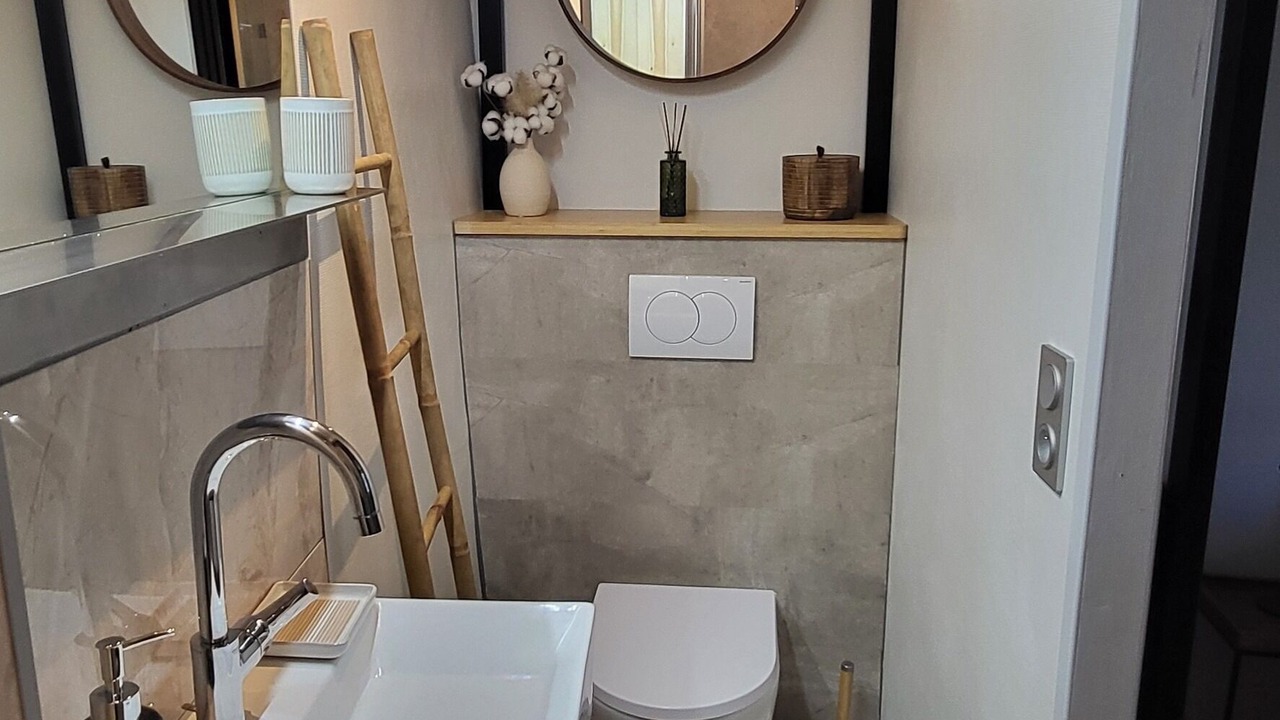 Photo of Bathroom in La Flotte