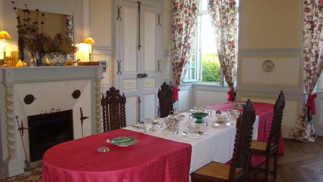 Photo of Bedroom in Saint-Junien-les-Combes