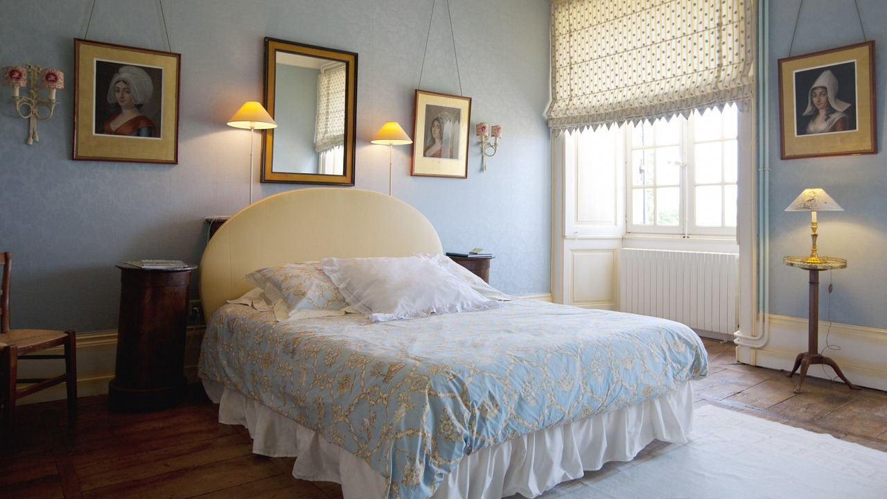 Photo of Bedroom in Saint-Junien-les-Combes