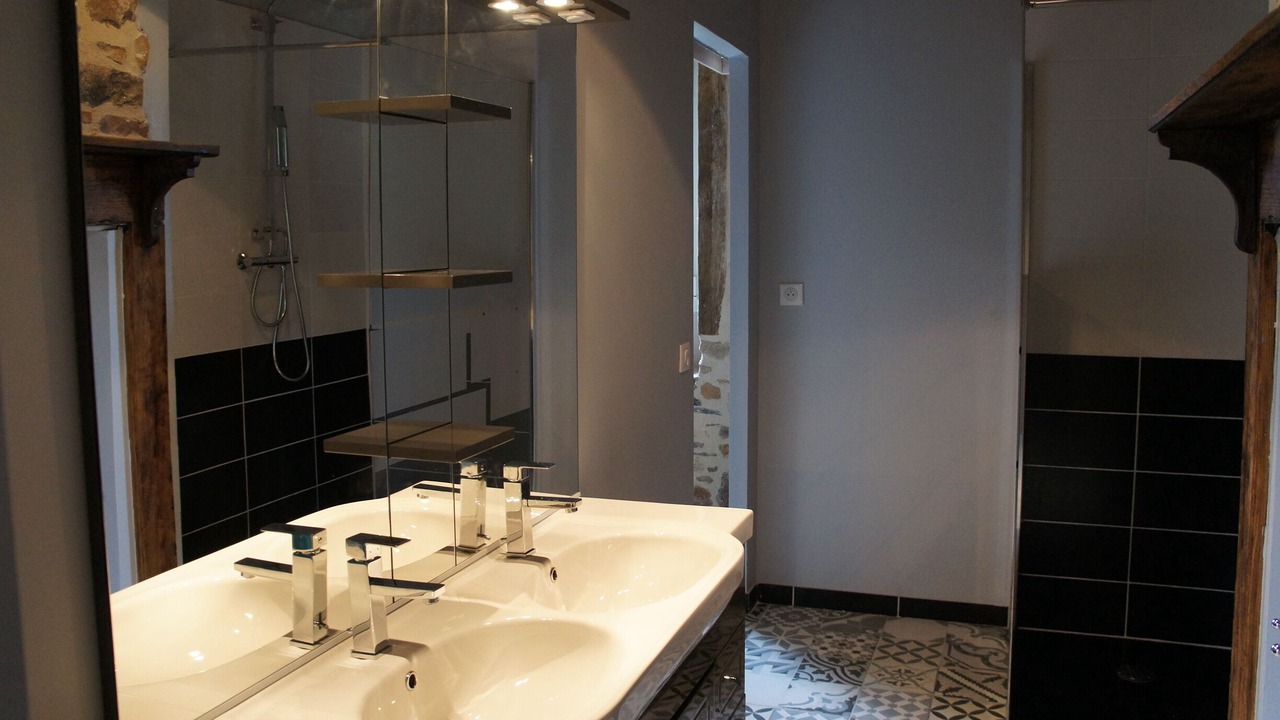 Photo of Bathroom in Saint-Priest-les-Fougeres