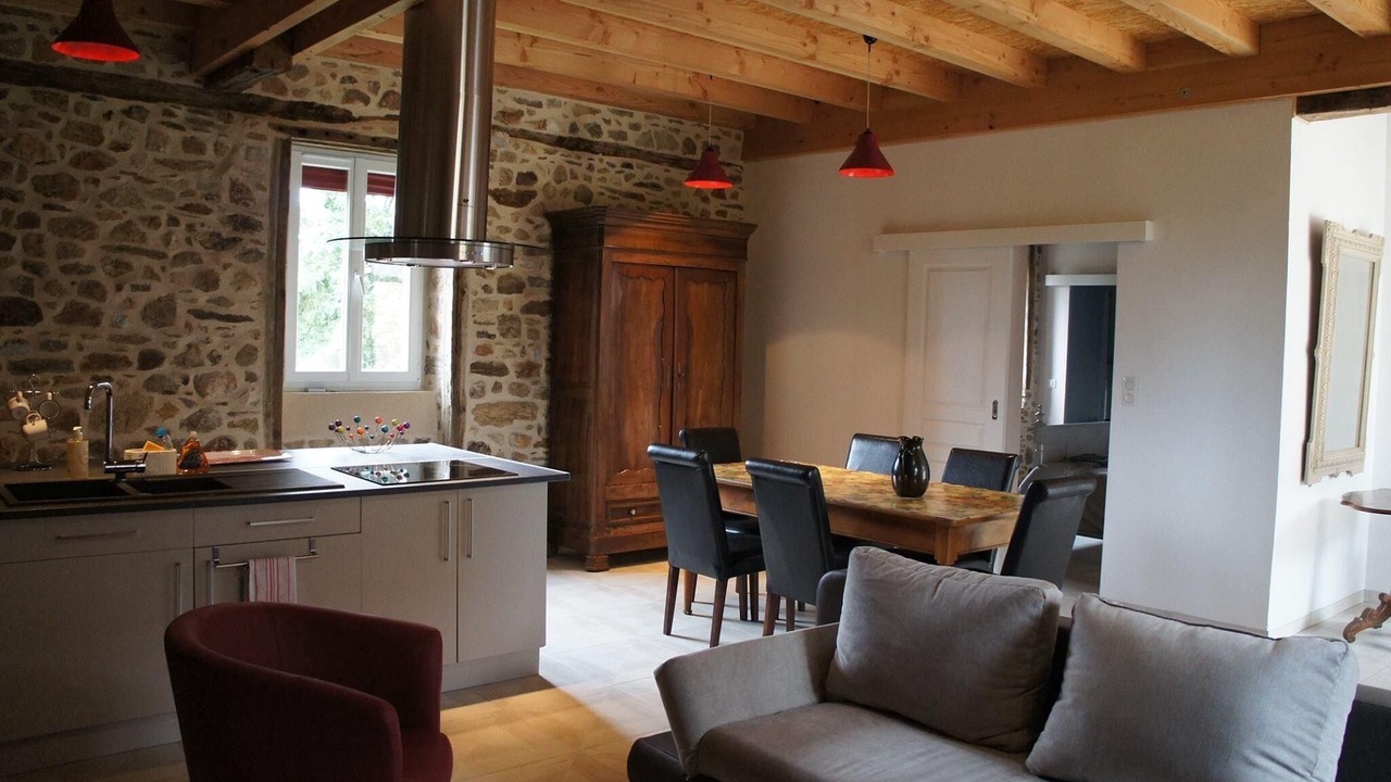 Photo of Livingroom in Saint-Priest-les-Fougeres