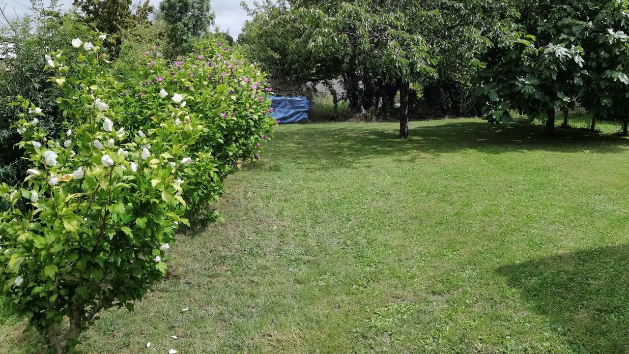 Photo of Outdoor in Saint-Hilaire-la-Palud