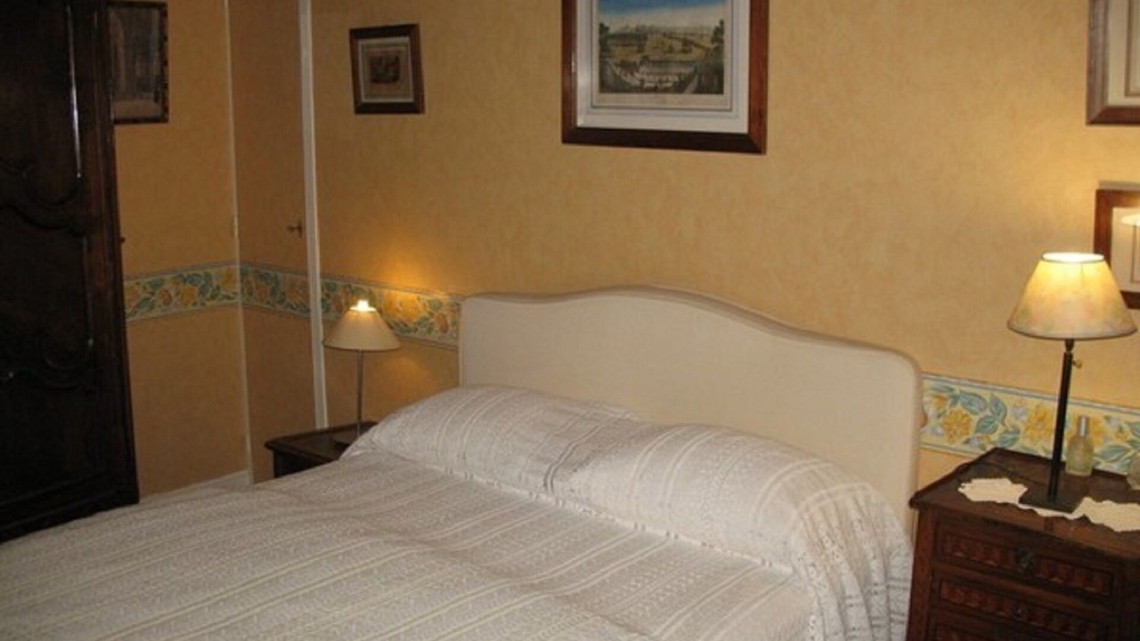 Photo of Bedroom in Bayonne