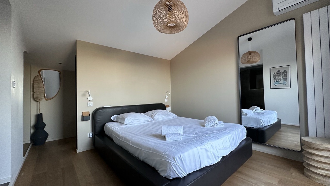 Photo of Bedroom in Toulon - Hyeres