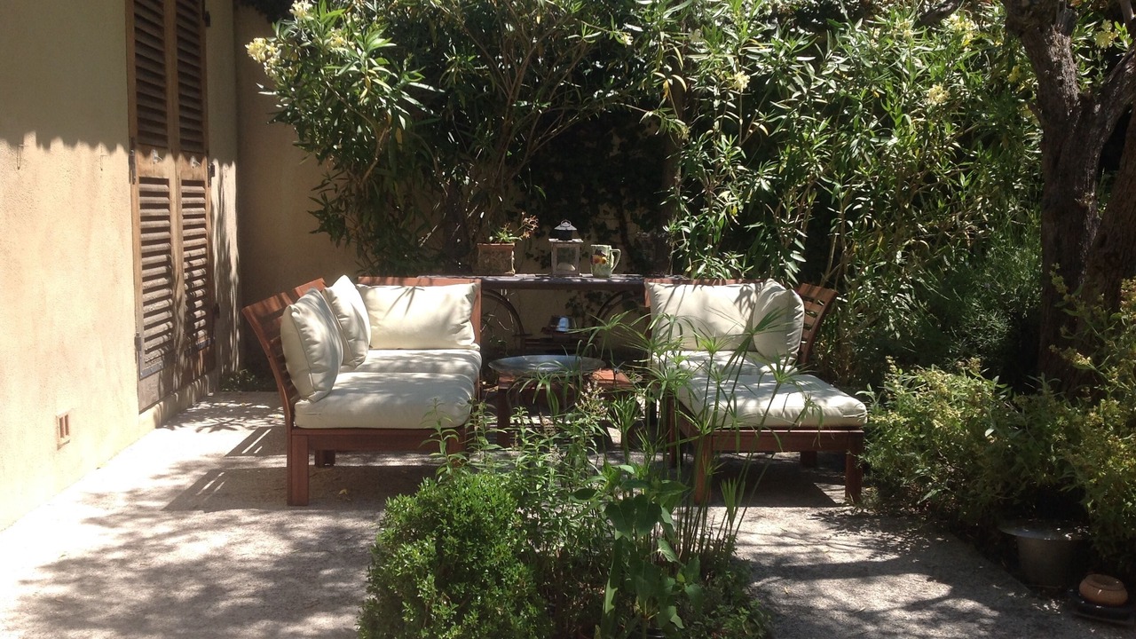 Photo of Outdoor in Sud