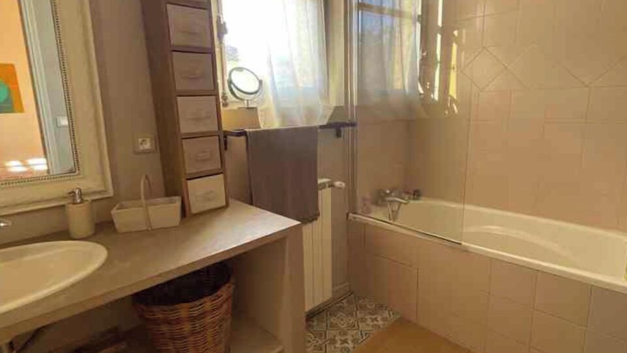 Photo of Bathroom in Sud