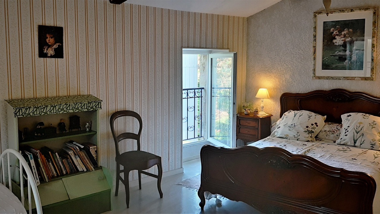 Photo of Bedroom in Caumont