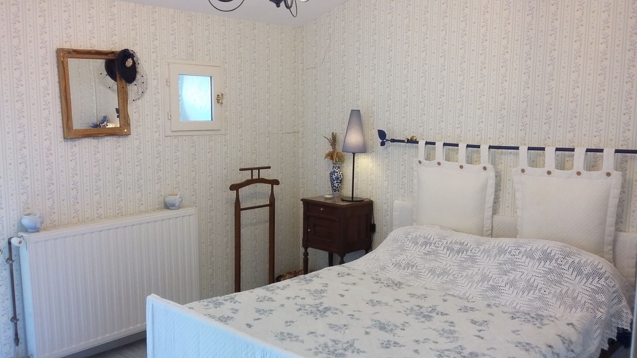 Photo of Bedroom in Caumont