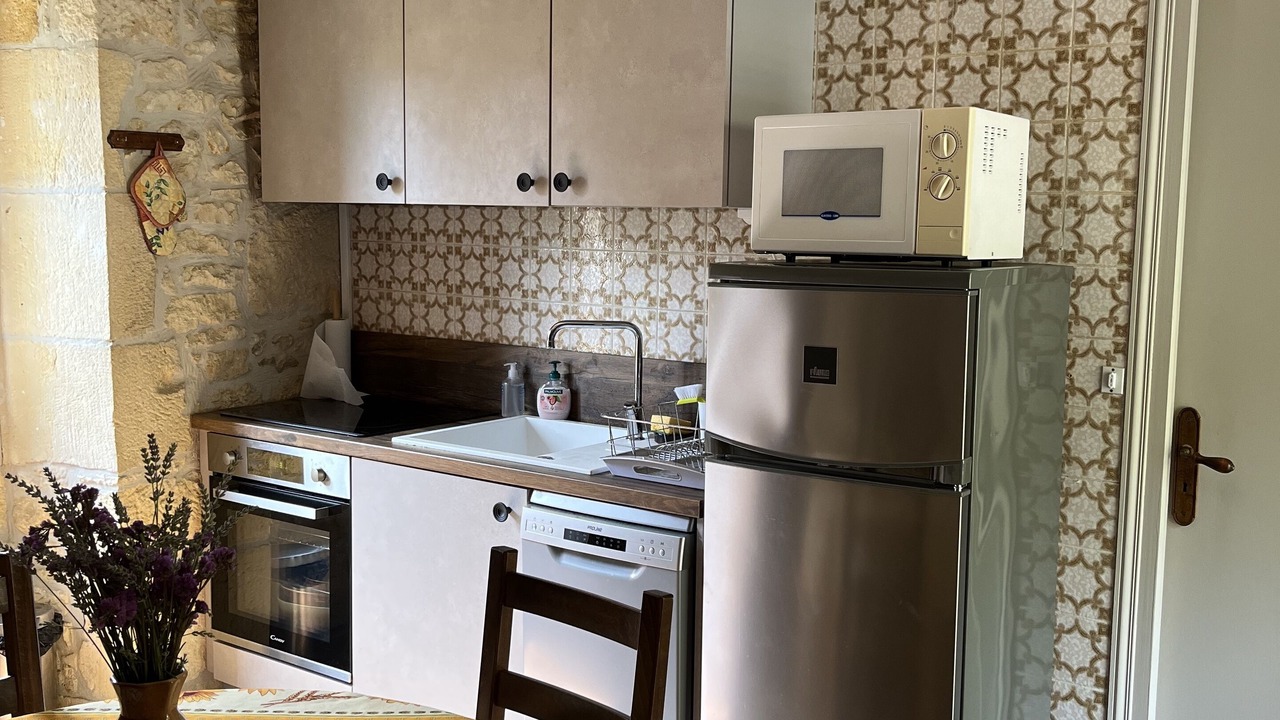 Photo of Kitchen in Cenac-et-Saint-Julien