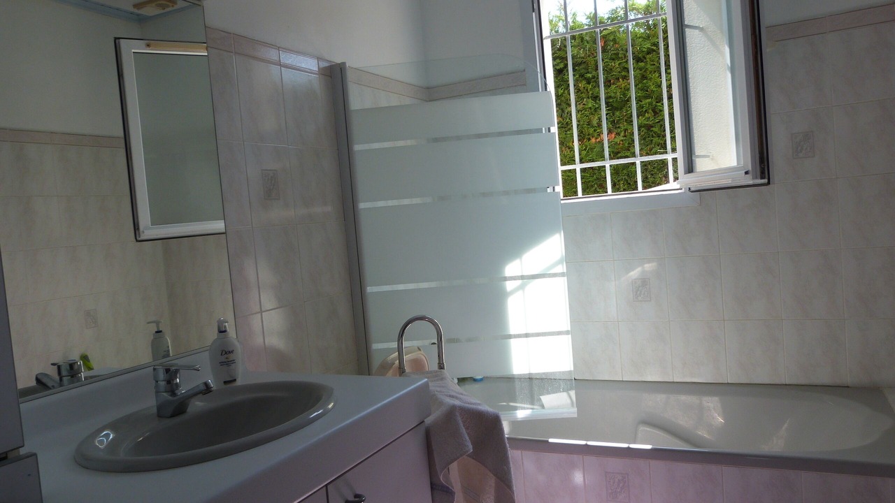 Photo of Bathroom in L'Echardiere