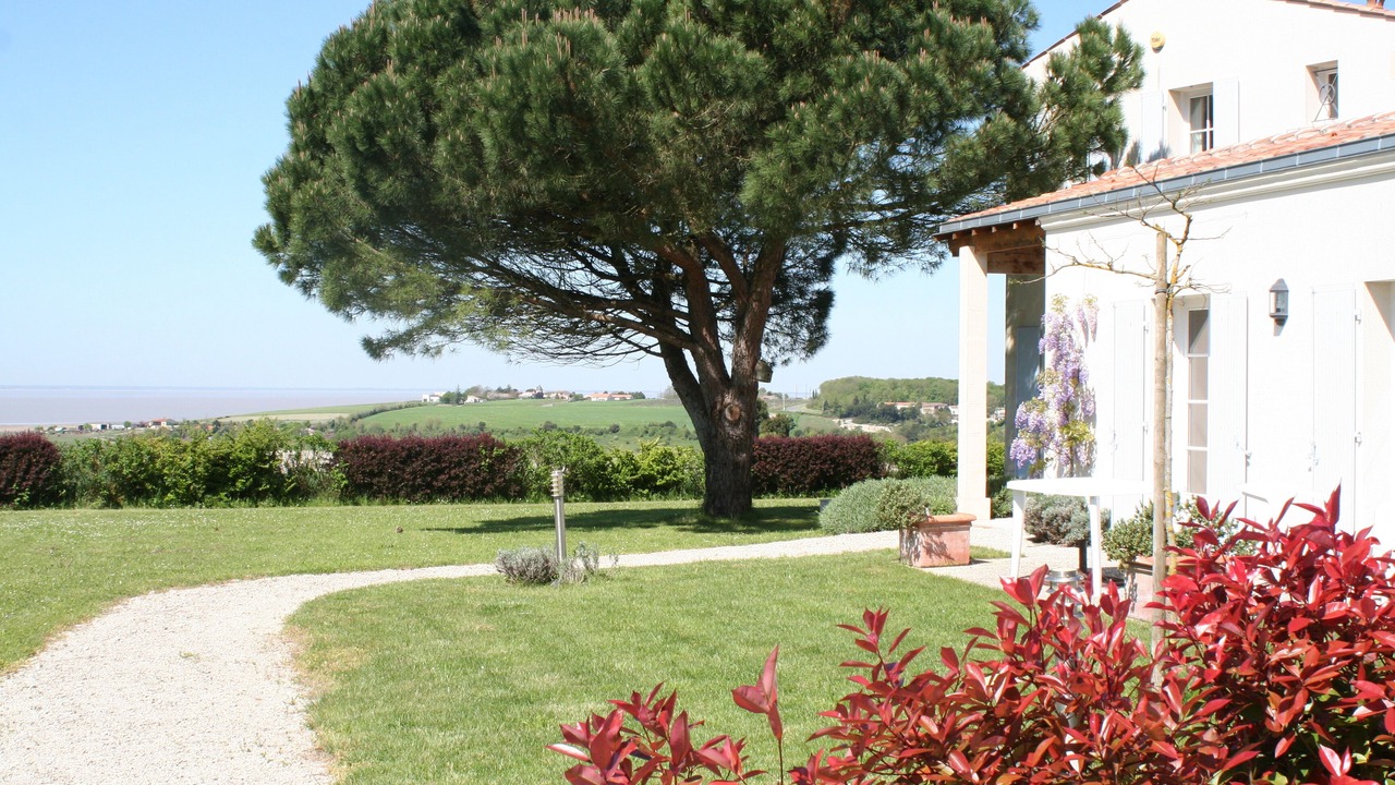 Photo of Outdoor in Mortagne-sur-Gironde