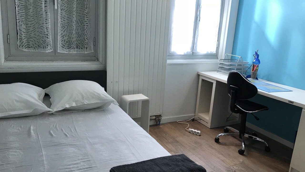 Photo of Bedroom in Talence