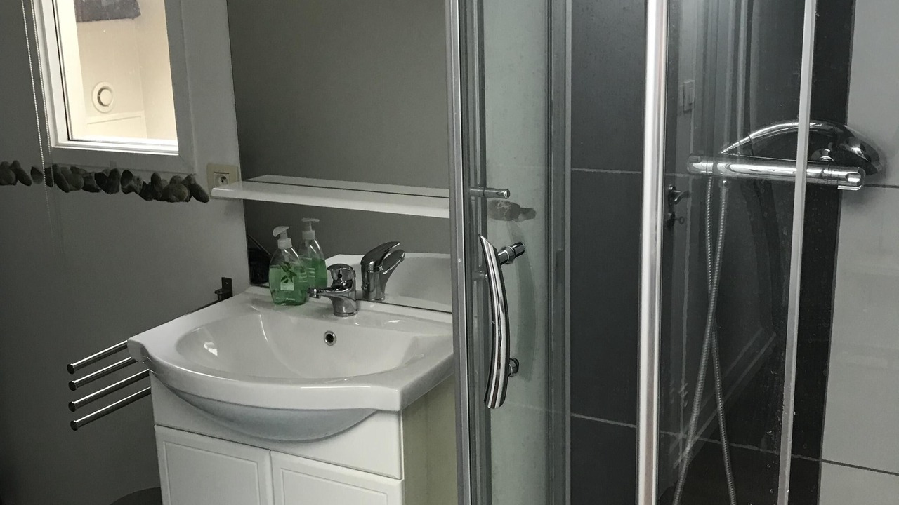 Photo of Bathroom in Talence