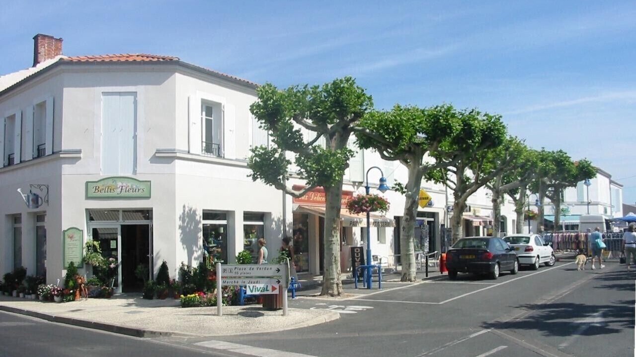 Photo of Others in Etaules