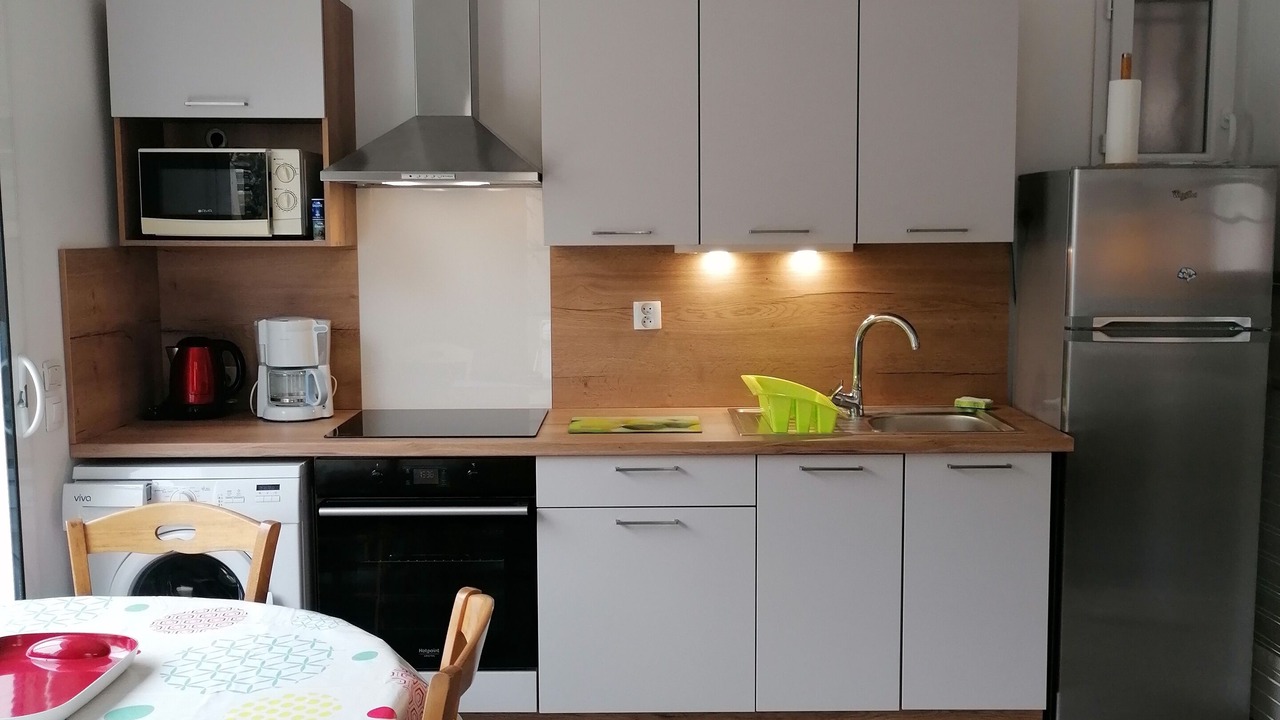 Photo of Kitchen in Etaules