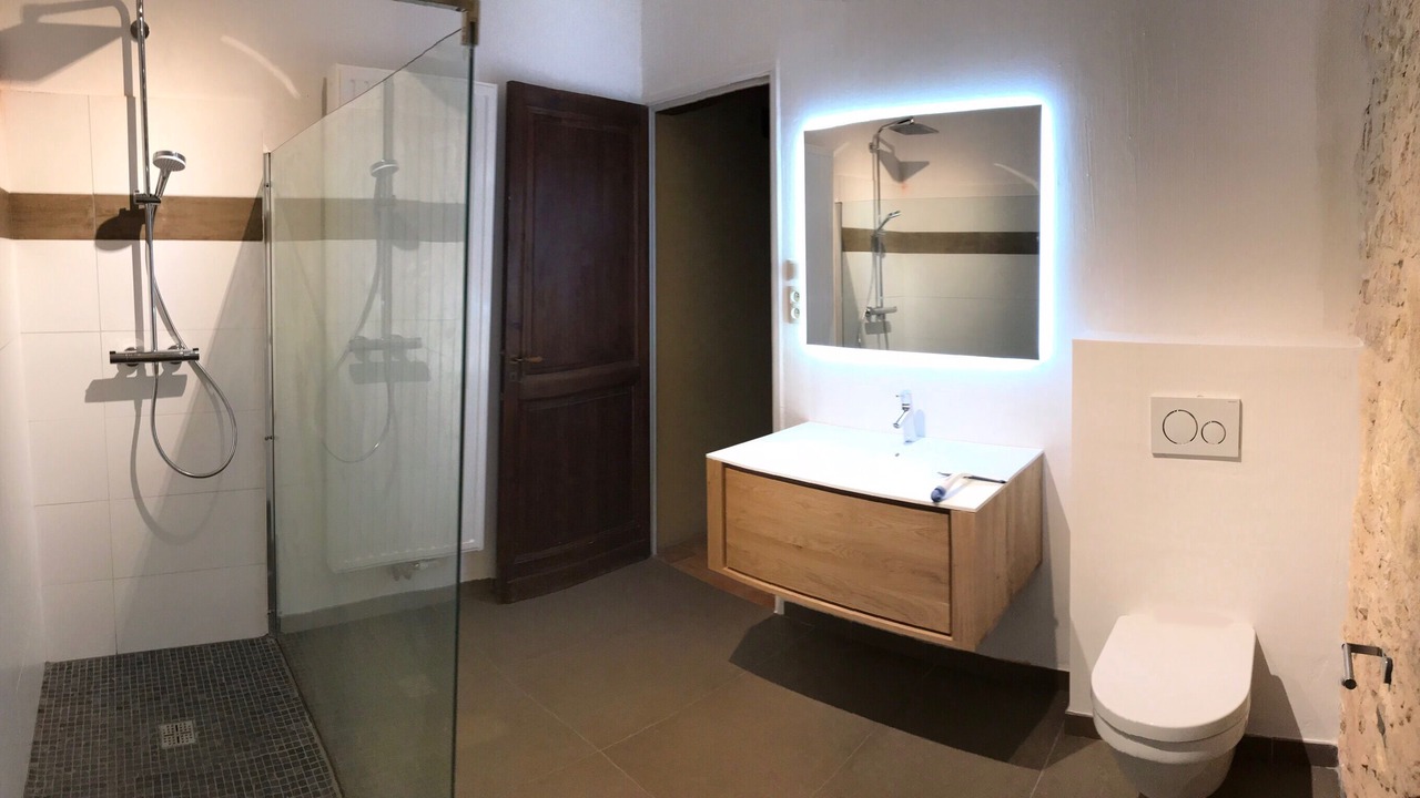 Photo of Bathroom in Paunat