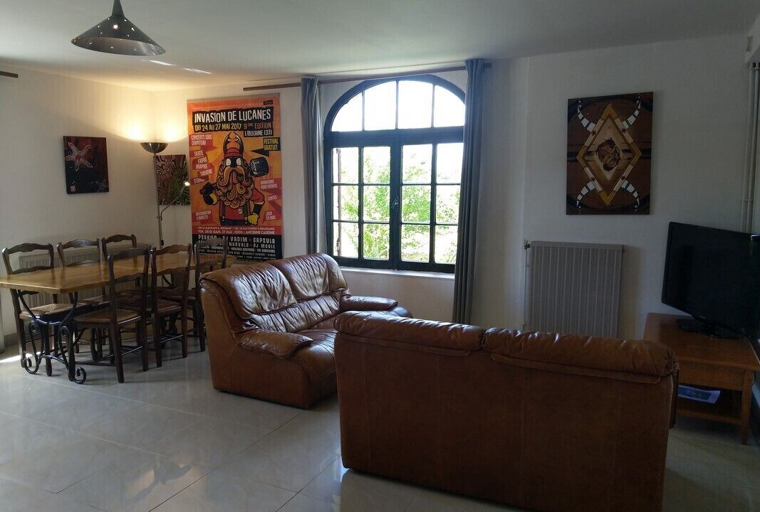 Photo of Livingroom in Saint-Pey-de-Castets