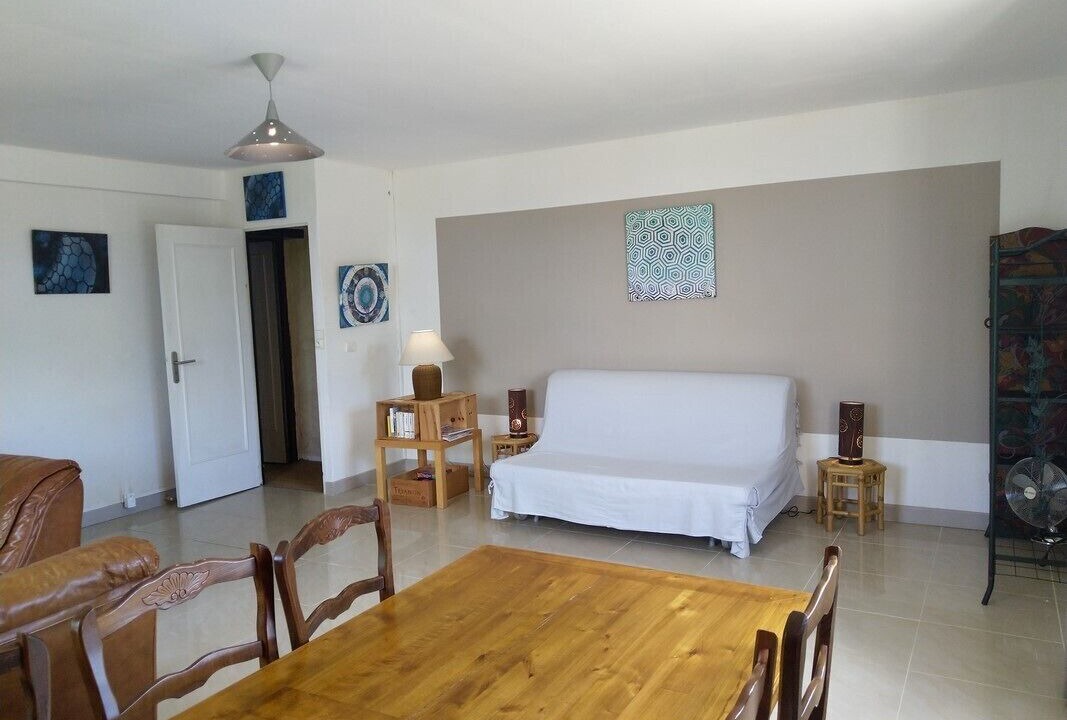 Photo of Livingroom in Saint-Pey-de-Castets