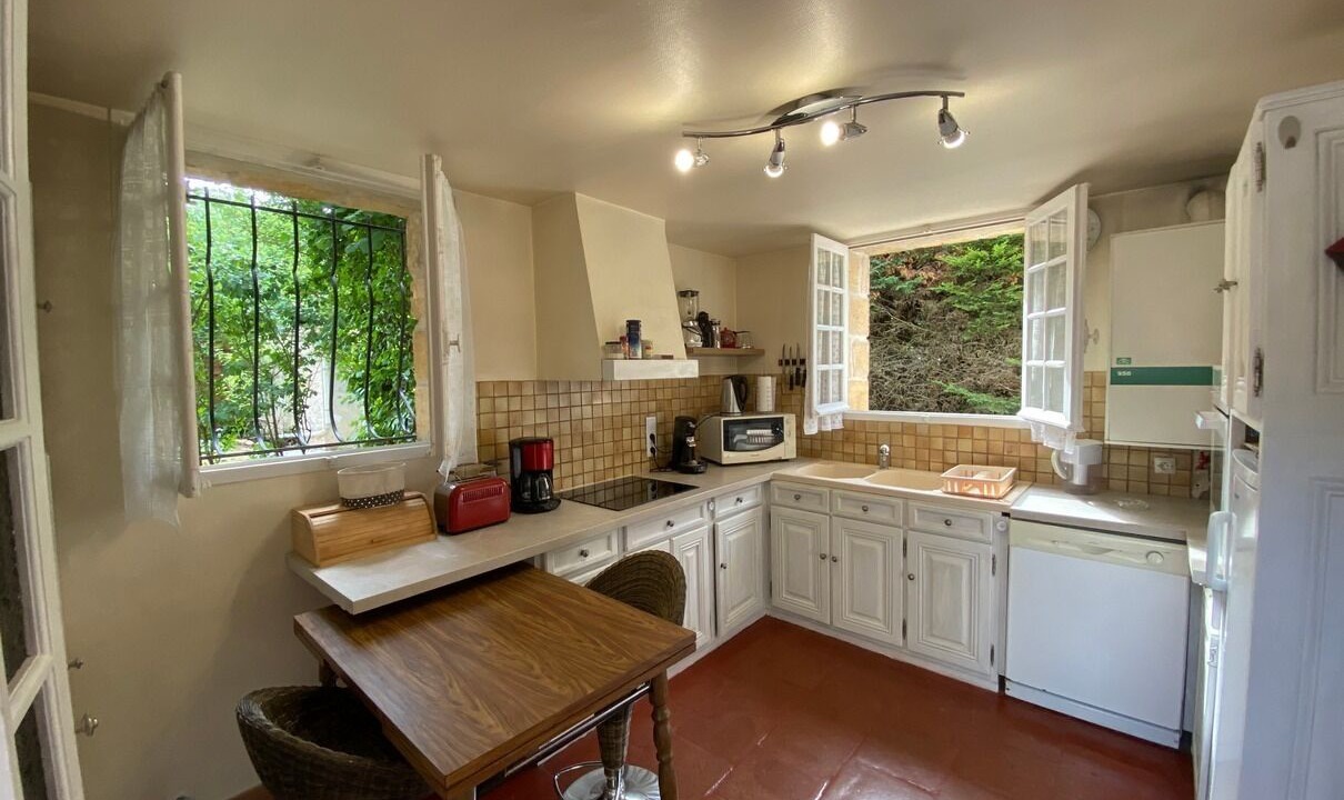 Photo of Kitchen in Cenac-et-Saint-Julien