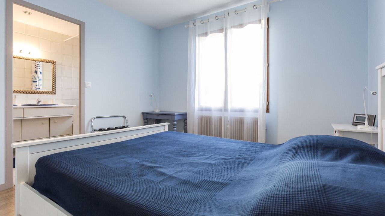 Photo of Bedroom in Bordeaux-Lac