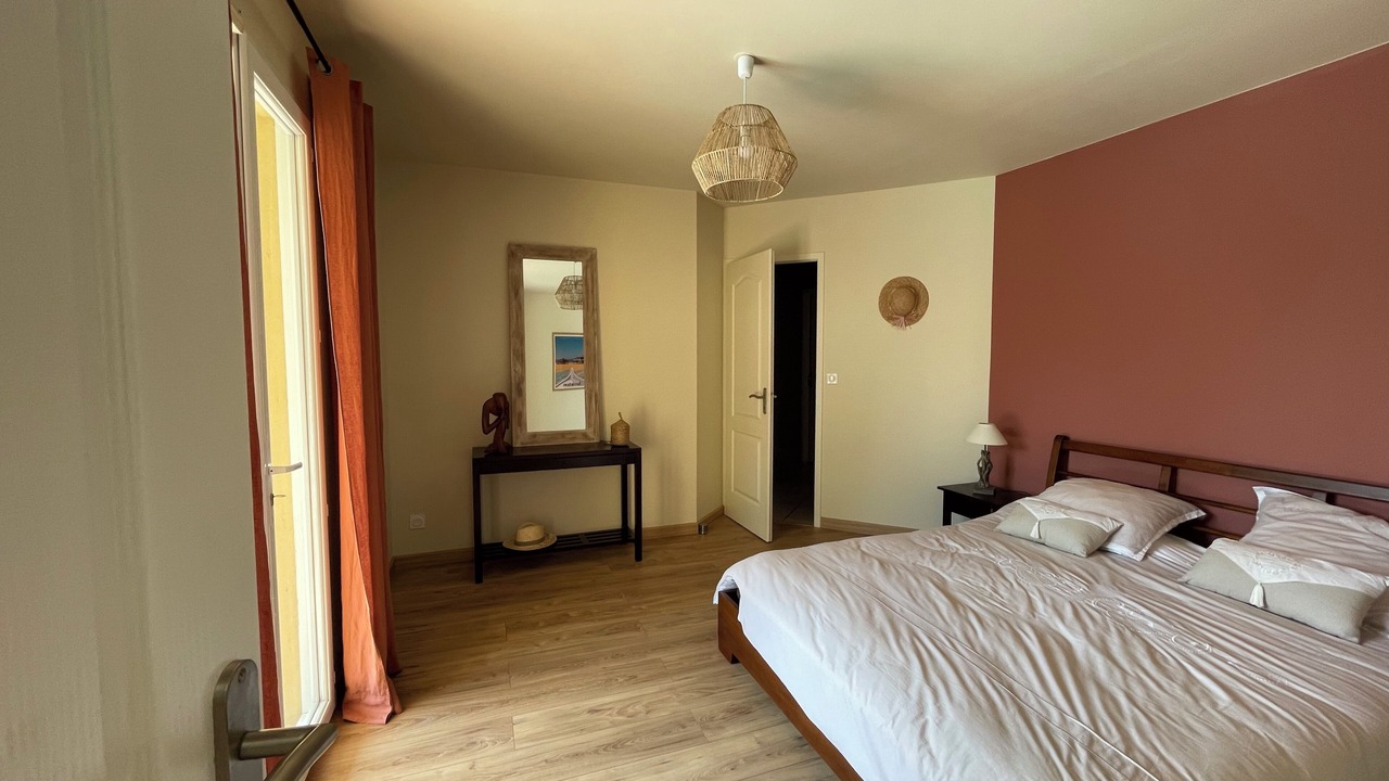 Photo of Bedroom in La Teste-de-Buch
