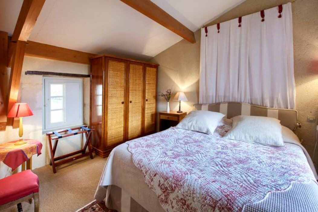 Photo of Bedroom in Saint-Leon