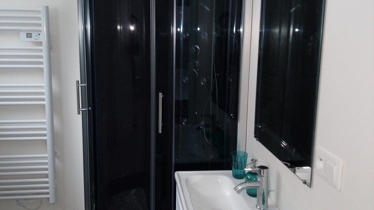 Photo of Bathroom in Eaux-Bonnes