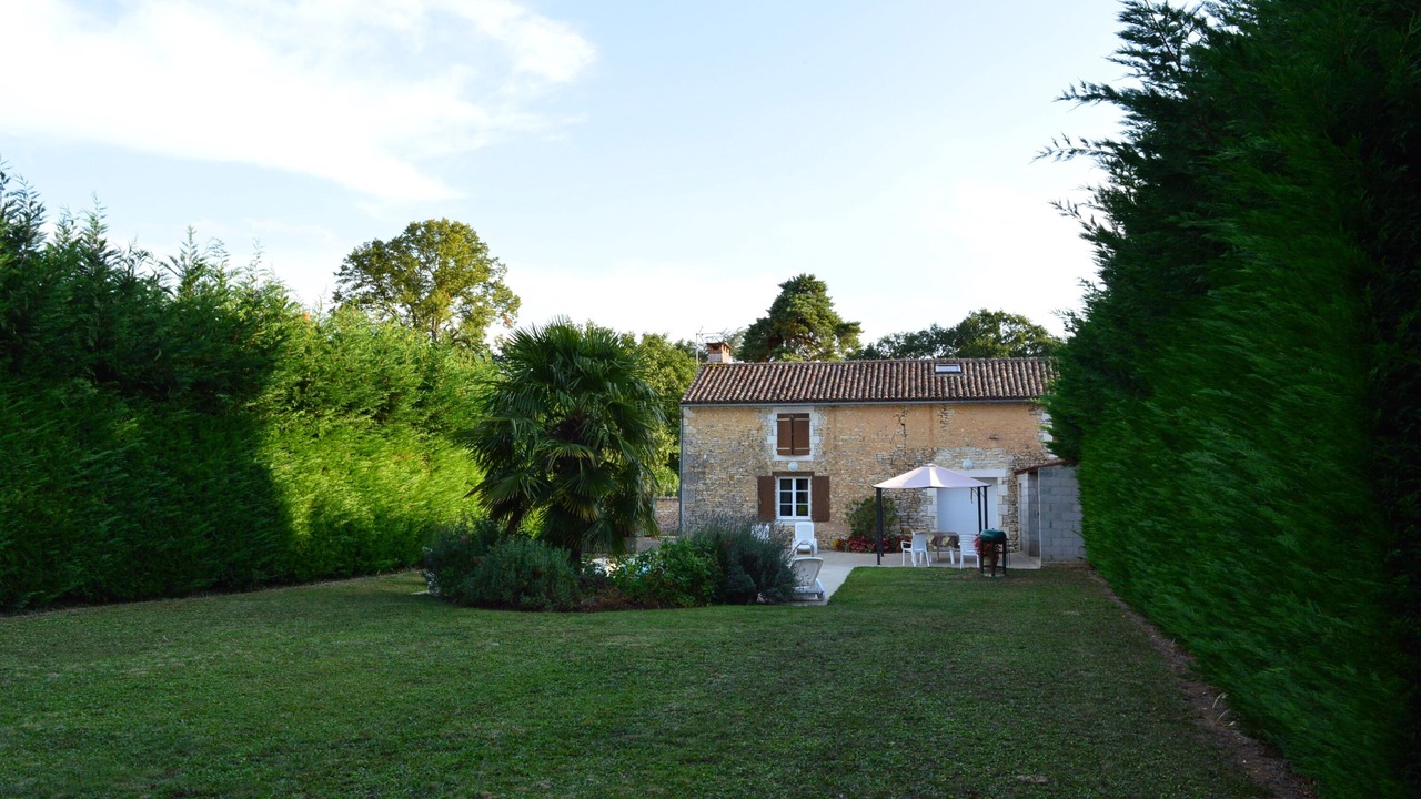 Photo of Outdoor in Savigne