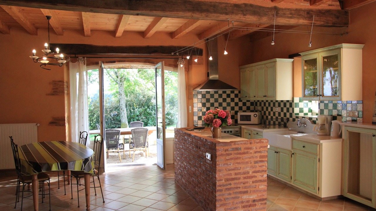 Photo of Kitchen in Miramont-Sensacq