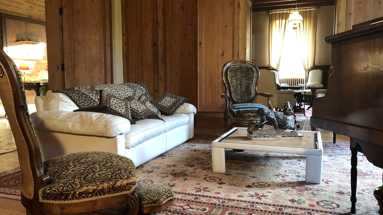 Photo of Livingroom in Casseneuil