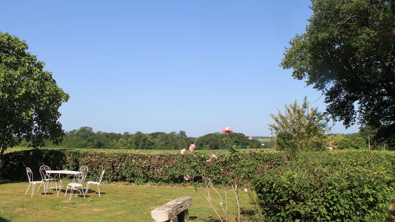 Photo of Outdoor in Habas