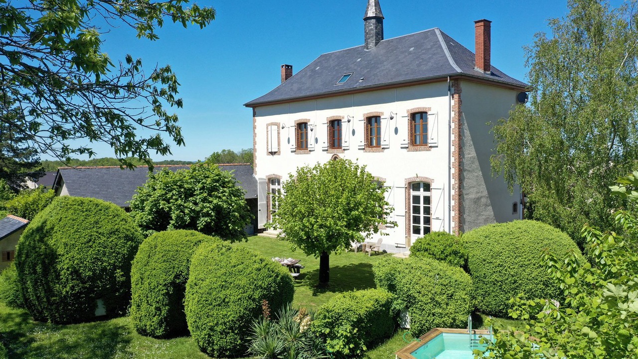 Photo of Outdoor in Troche