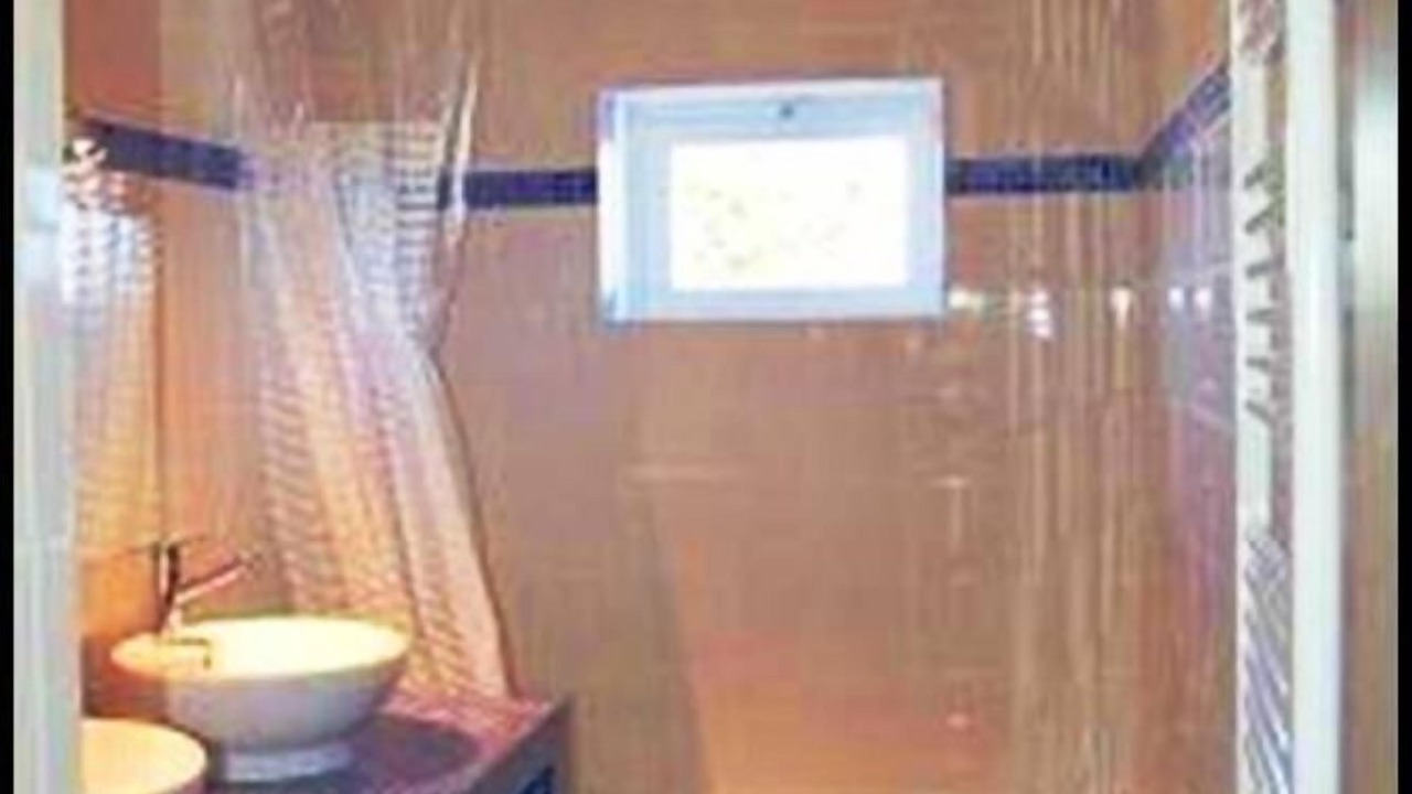 Photo of Bathroom in Saint-Hilaire-de-Villefranche
