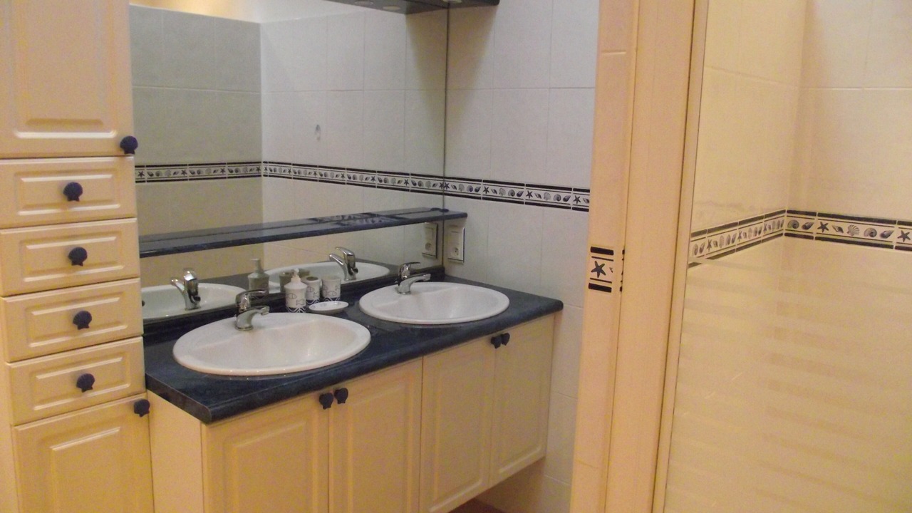 Photo of Bathroom in Mornac-sur-Seudre