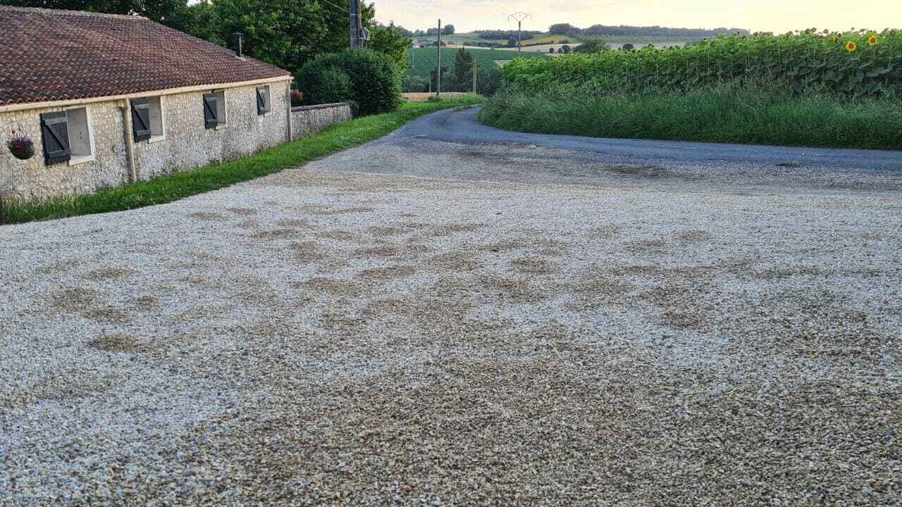 Photo of Outdoor in Bessac