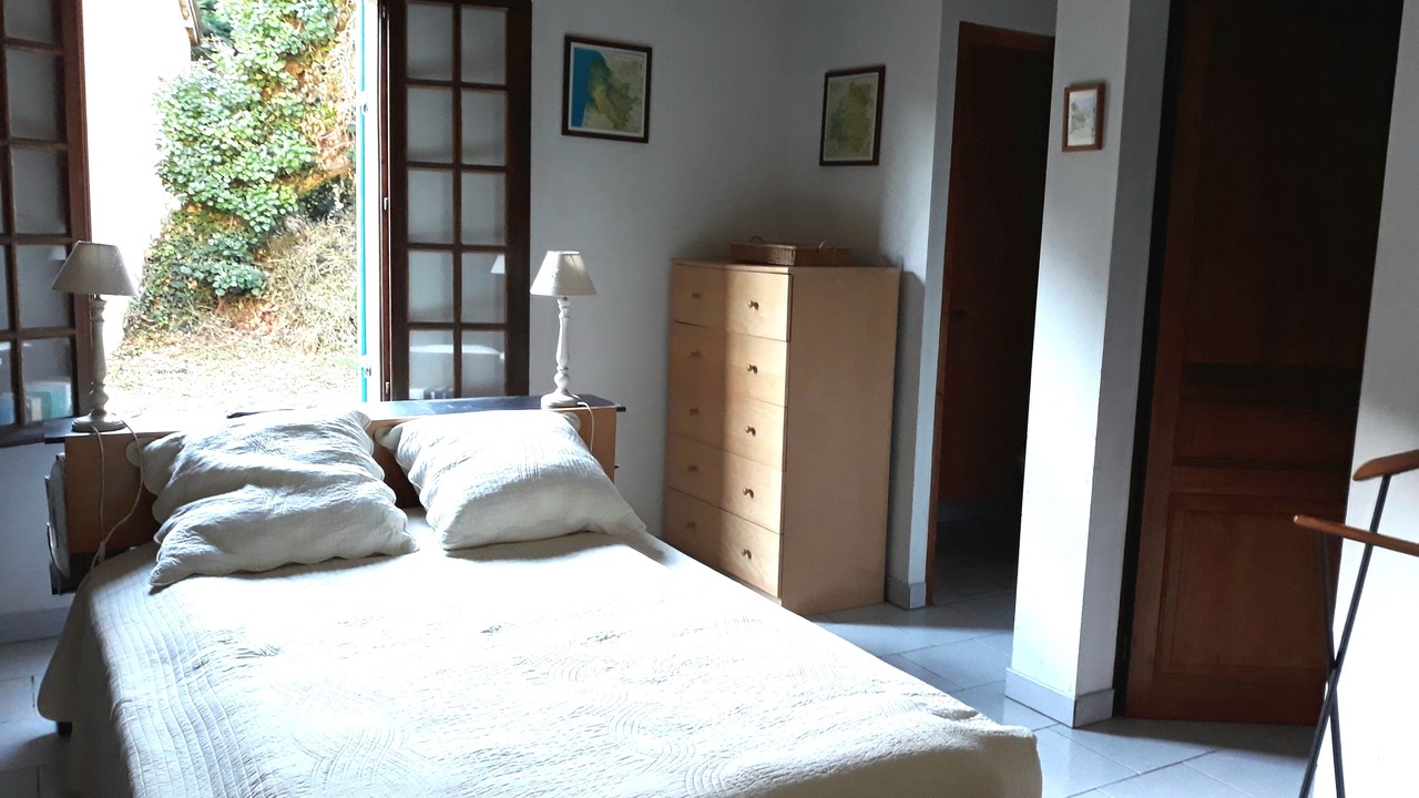 Photo of Bedroom in Eglise-Neuve-de-Vergt
