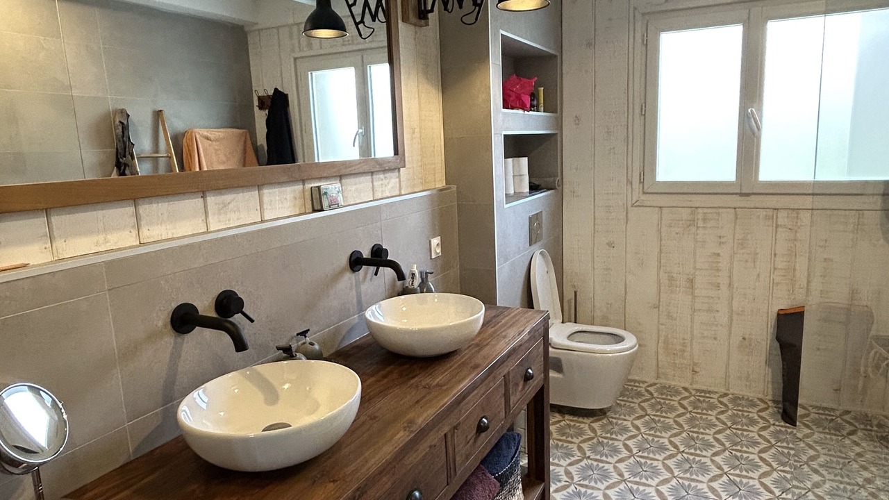 Photo of Bathroom in Bordeaux
