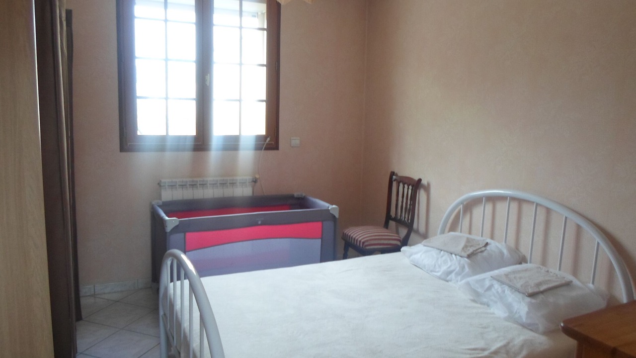 Photo of Bedroom in Saint-Seurin-de-Cadourne