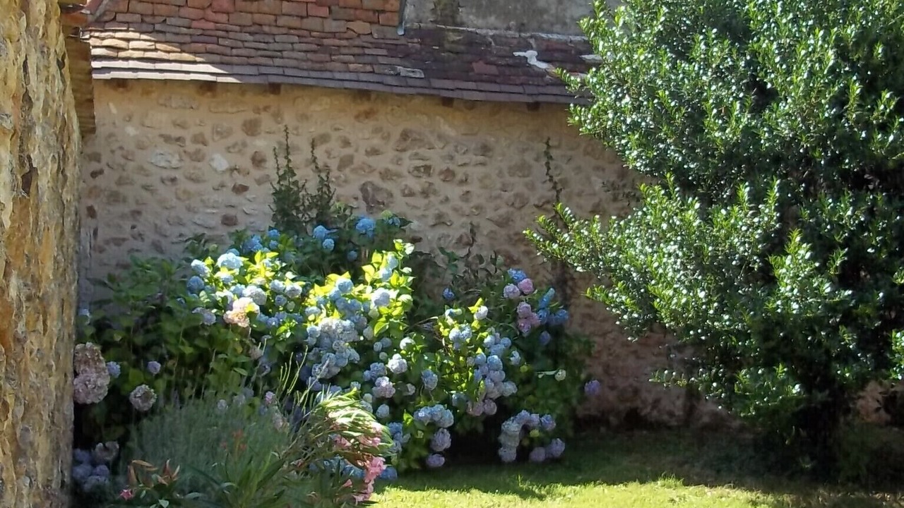 Photo of Outdoor in Saint-Jean-dEstissac