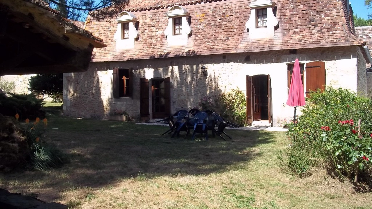 Photo of Outdoor in Saint-Jean-dEstissac