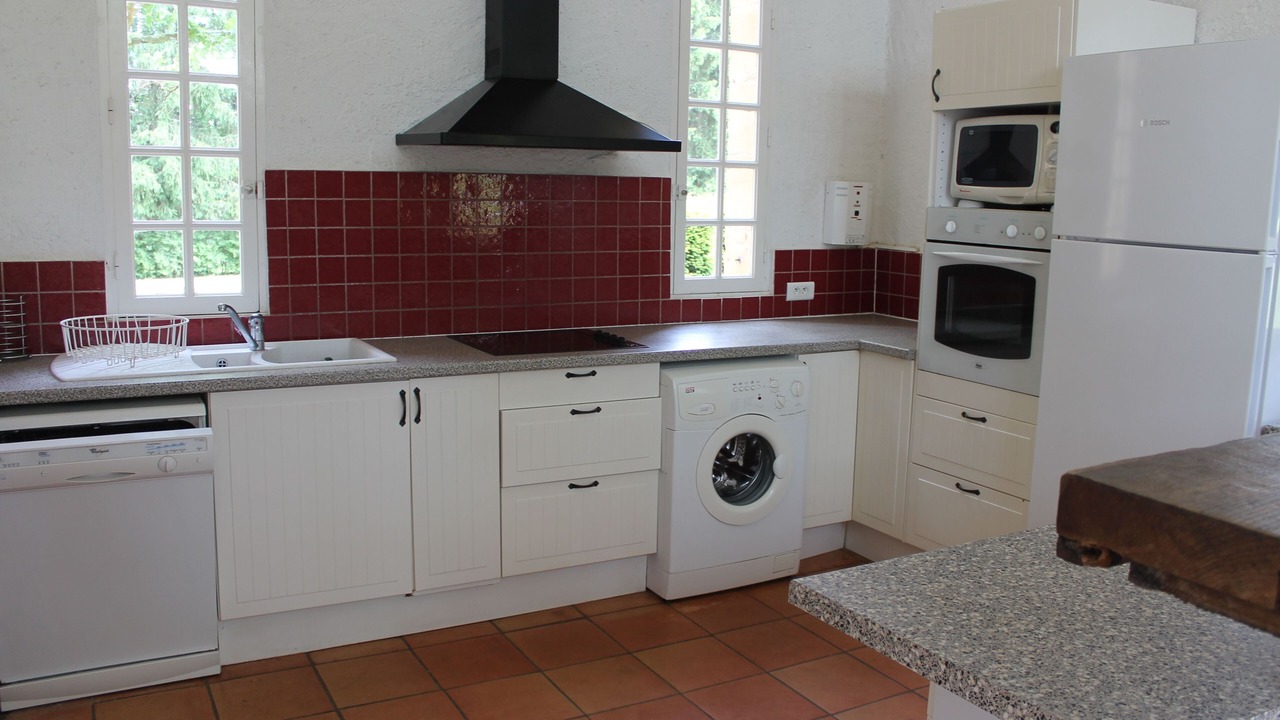 Photo of Kitchen in Saint-Germain-et-Mons