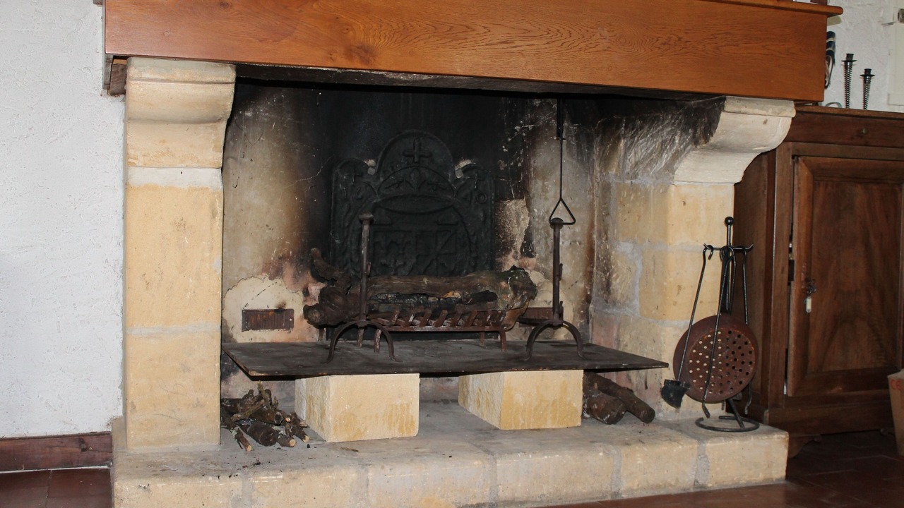 Photo of Livingroom in Saint-Germain-et-Mons