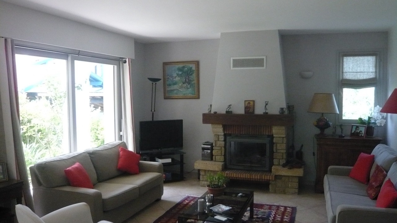 Photo of Livingroom in Arbonne