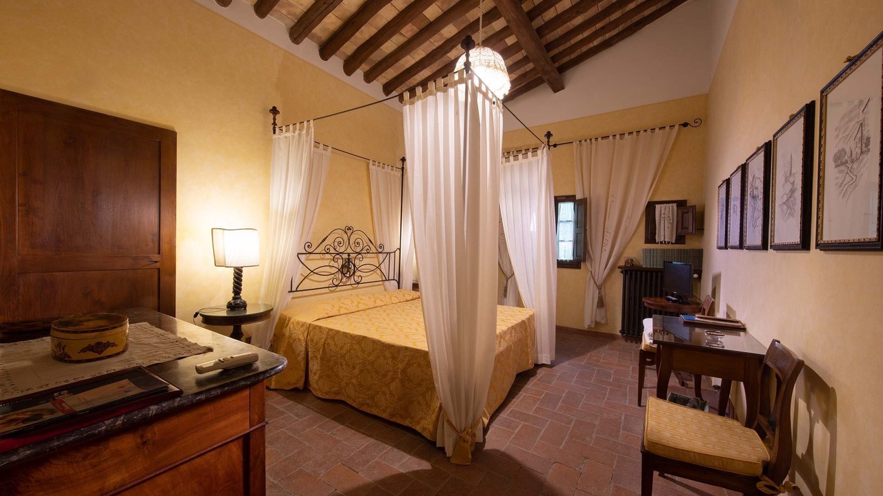 Photo of Bedroom in Carmignano