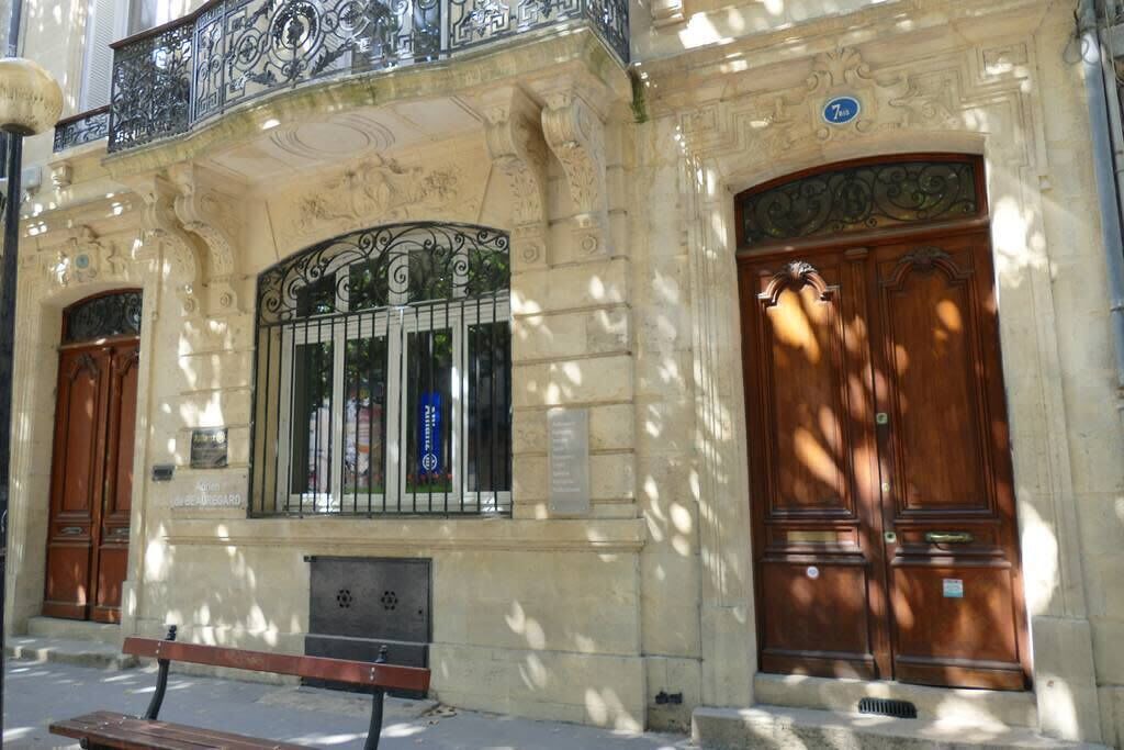 Photo of Outdoor in Hotel de Ville - Quinconces
