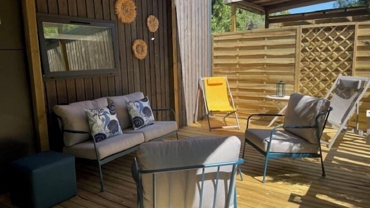 Photo of Patio Balcony in La Cotiniere