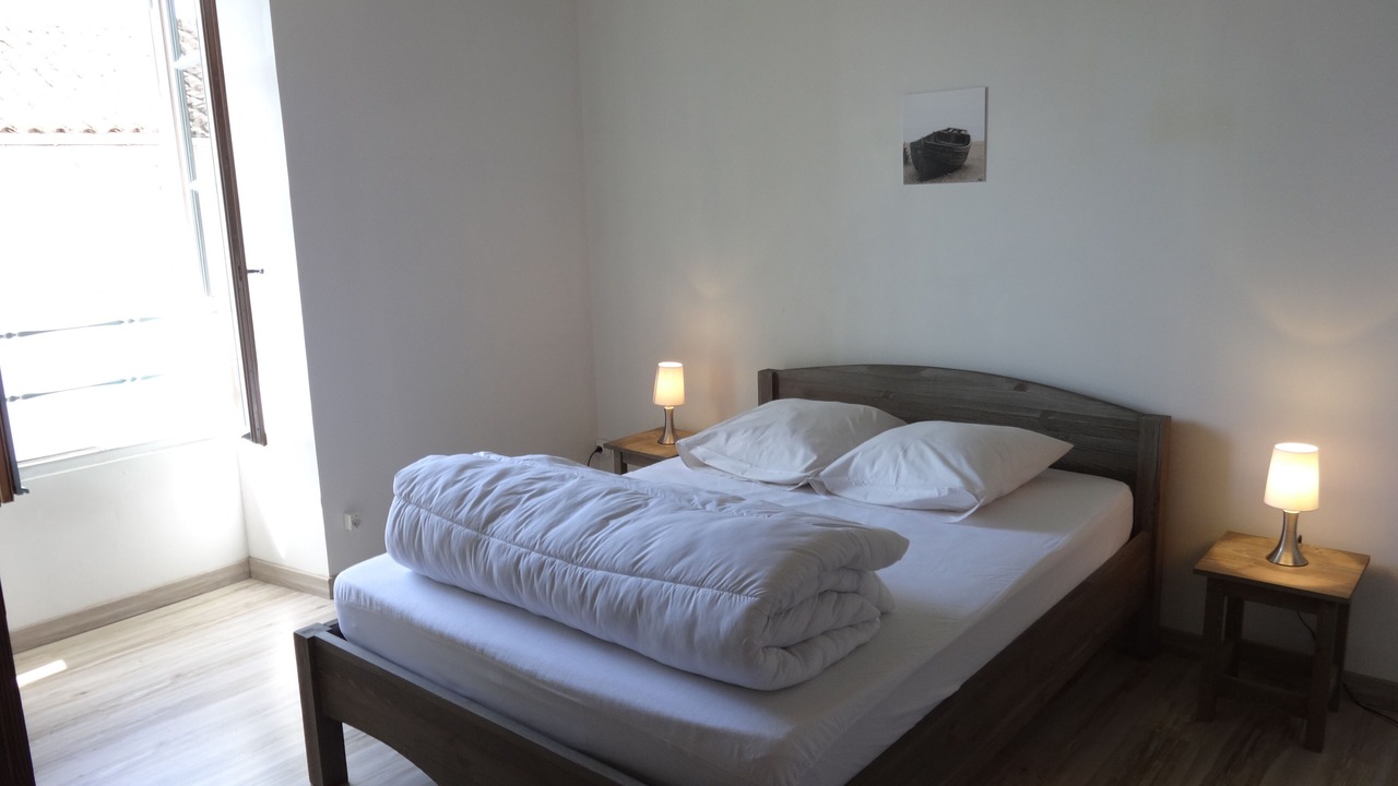 Photo of Bedroom in Mortagne-sur-Gironde
