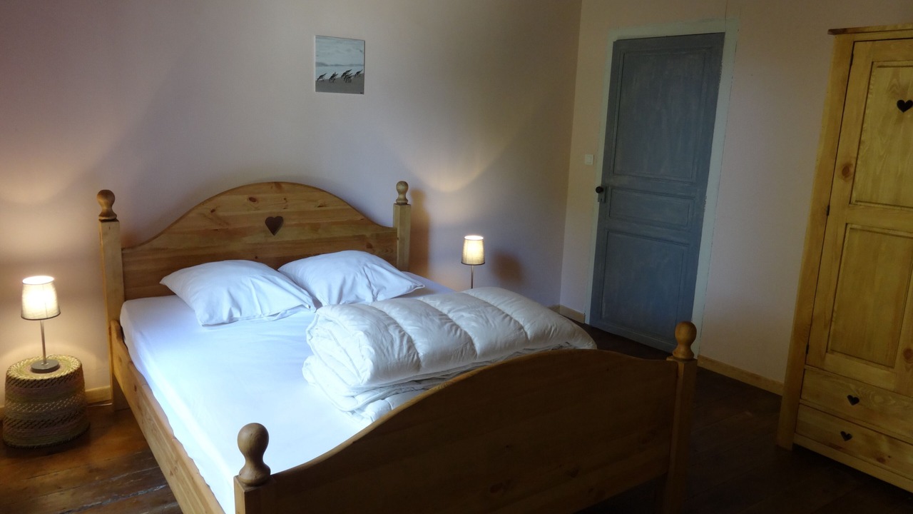 Photo of Bedroom in Mortagne-sur-Gironde