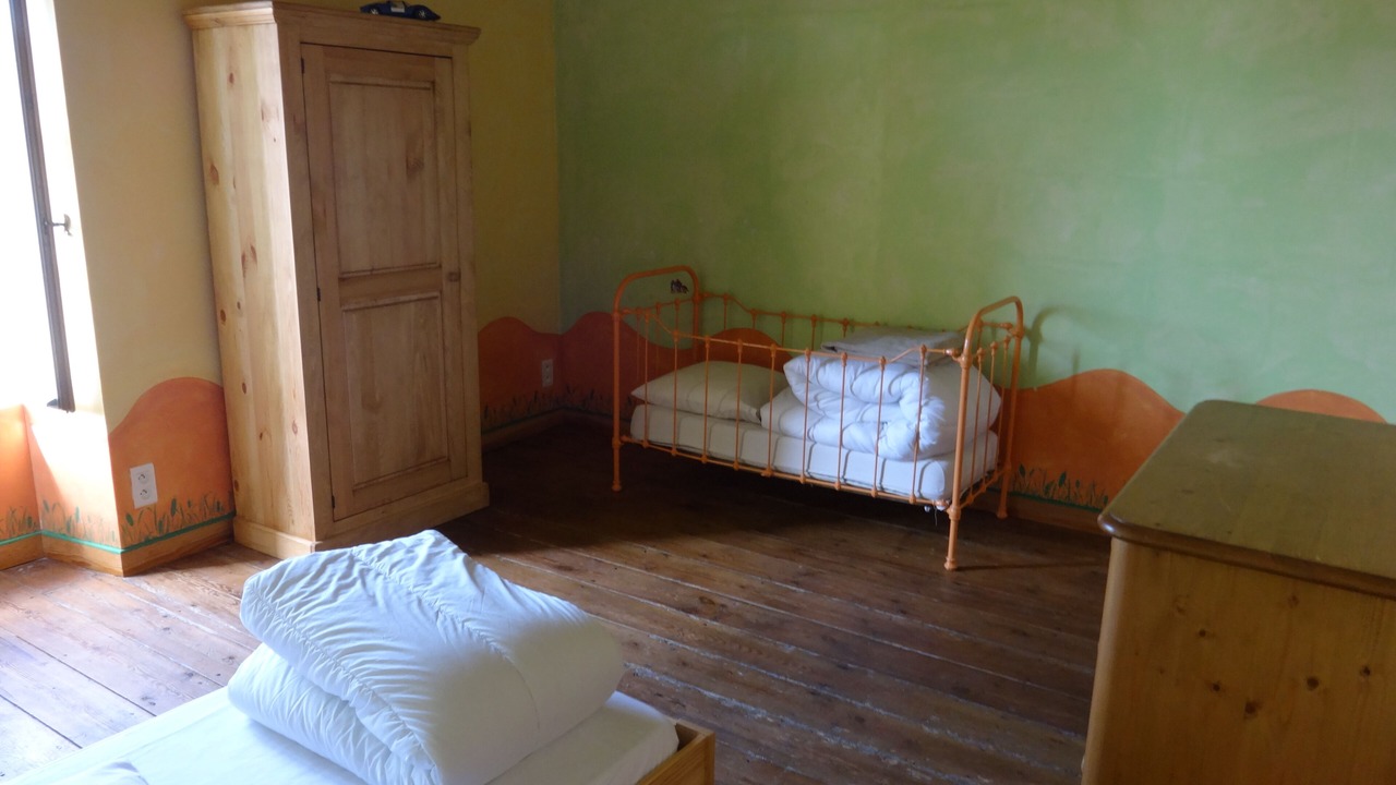 Photo of Bedroom in Mortagne-sur-Gironde